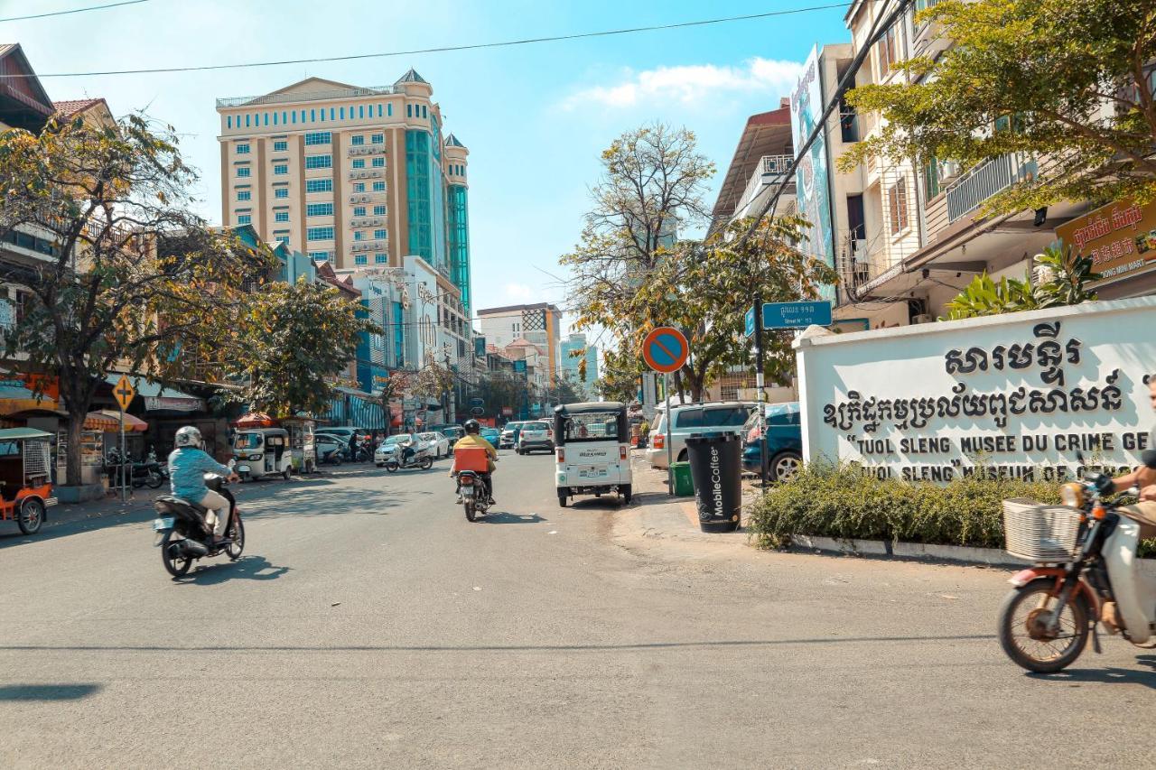 Stay Inn Hostel Phnom Penh Exteriör bild